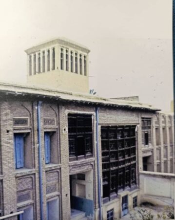 خانه نقدی زادگان