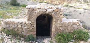 قدمی در جادۀ ادویۀ جهرم با بوی فلفل و دارچین 8 آب انبار گردنه پل